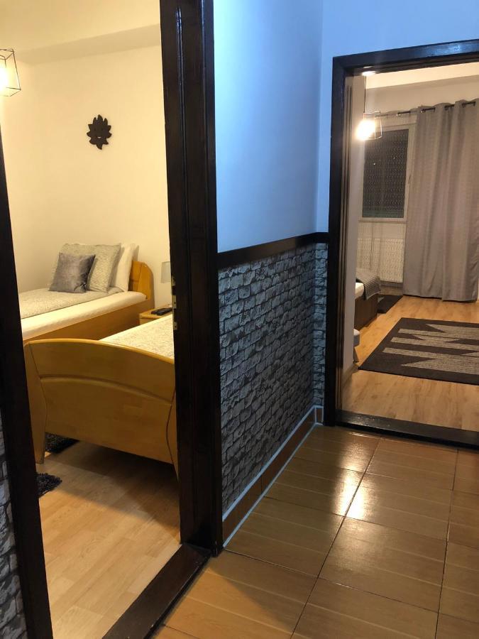 Apartament Basak 2 Apartamento Deva Exterior foto